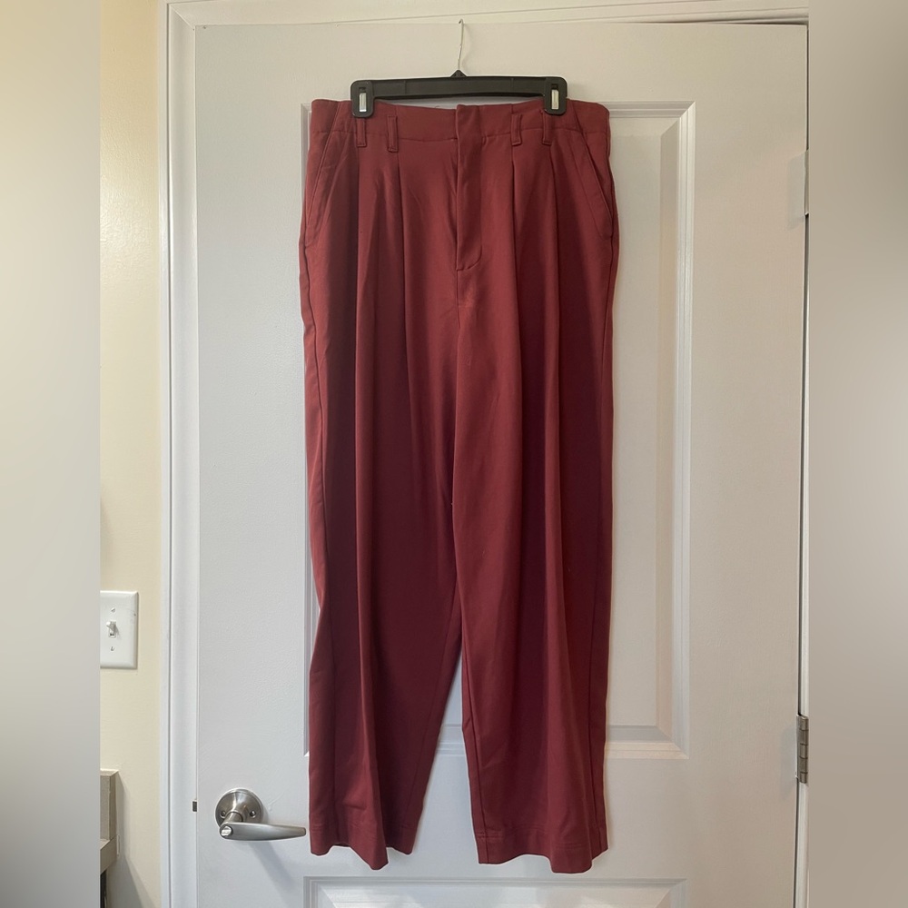 High waisted burgundy trousers